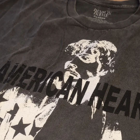 Benson Boone Portrait Tee American Heart Graphic T-Shirt XL Charcoal Black - Picture 7 of 9